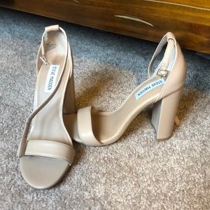 Steve Madden Carrson Heels. 7.5